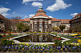 Edificio principal, Jardín Botánico, Múnich, Alemania 2012-04-21, DD 04.JPG