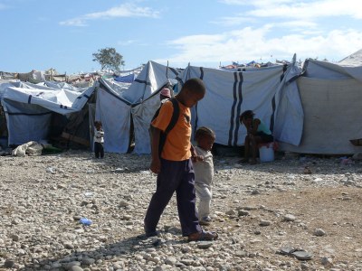 Haiti Earthquake Orphan update: 14000 children fed daily