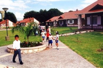 Children at Obera, Argentina